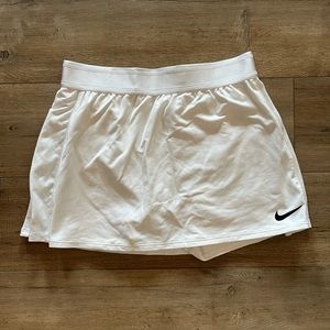 Nike Dri-Fit Tennis Skirt Size small